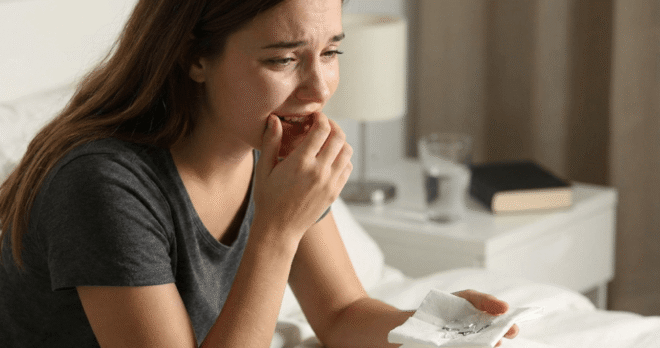 تفسير حلم خروج زجاج من الفم للعزباء